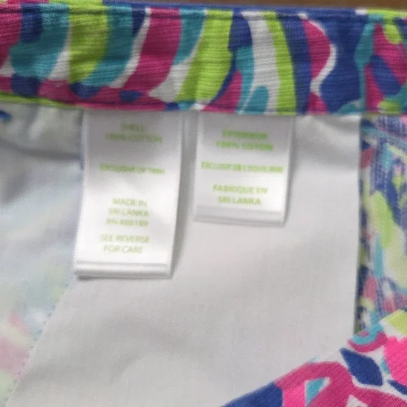 Lilly Pulitzer Magnolia Buttercup Shorts In Toucan Play Print, Size 4 - Picture 4 of 4